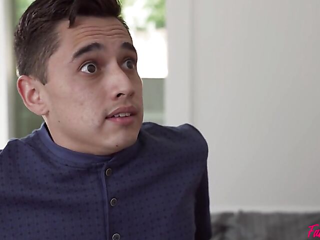 Foursome family fuck with young Kyler Quinn and experienced Lolly Dames