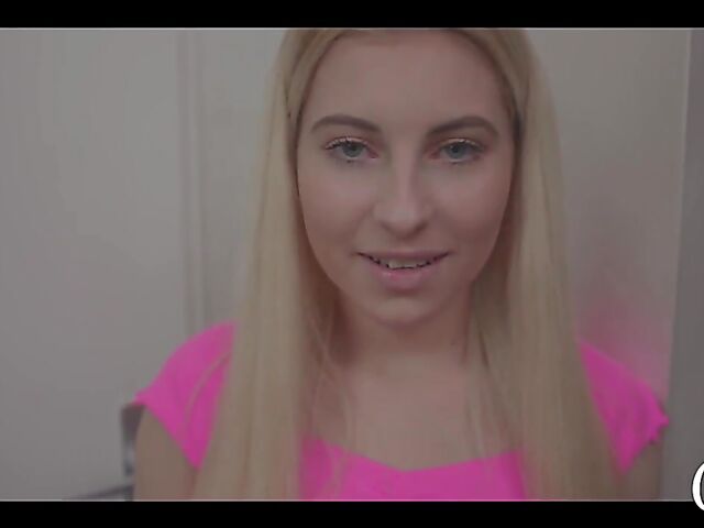 Lilly Bella and Little Caprice threesome in the bedroom