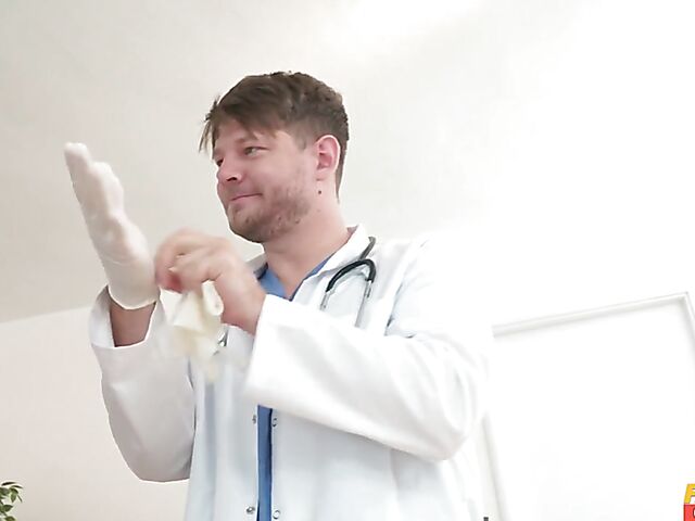 Fake doctor secretly fucks young and beautiful Tru Kait behind her boyfriend's back