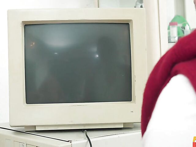 Fake doctor secretly fucks young and beautiful Tru Kait behind her boyfriend's back