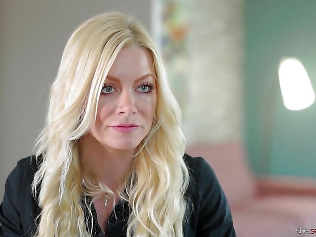 Teen lesbian redhead Madi Collins gets seduced by milf Serene Siren