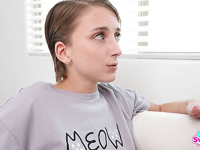 FFM young threesome in the bedroom with Brookie Blair and Macy Meadows