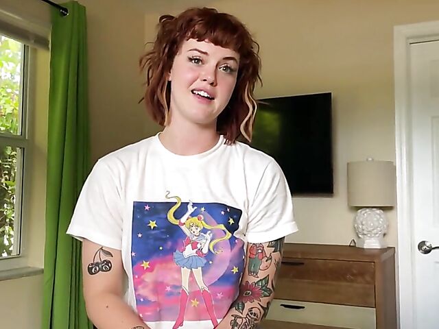 Sidney Summers - Girl with tattoo POV bedroom sex session