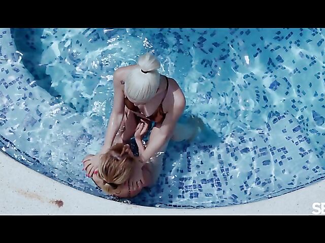 Lesbian pool lovers Christy White and Kelly Collins