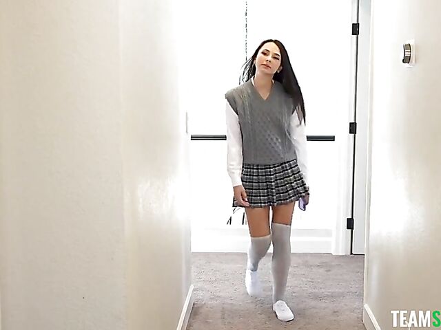 Cute teen babysitter Liz Jordan gets nailed