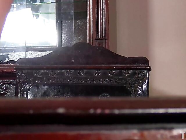 Natalia - Latex loving solo babe with a butt plug