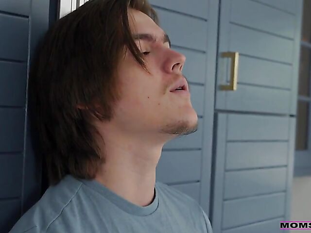 Brandi Love and Lily Larimar in step mom and teen threesome