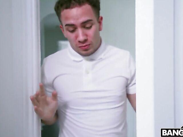 Numi Zarah washing her big natural tits in the shower and getting banged