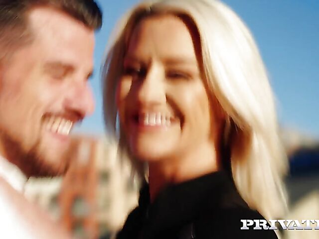 Blonde milf lingerie and boots fuck with Sienna Day