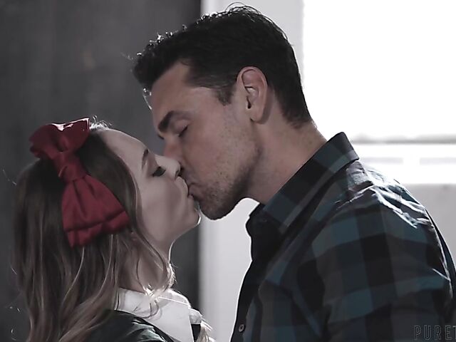 Cheerleader uniform on college teen girl Lily Larimar turns her teacher on