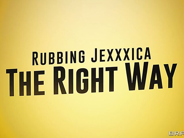 Bubble butt ebony shemale pornstar TS Jexxxica Blake gets banged in paradise