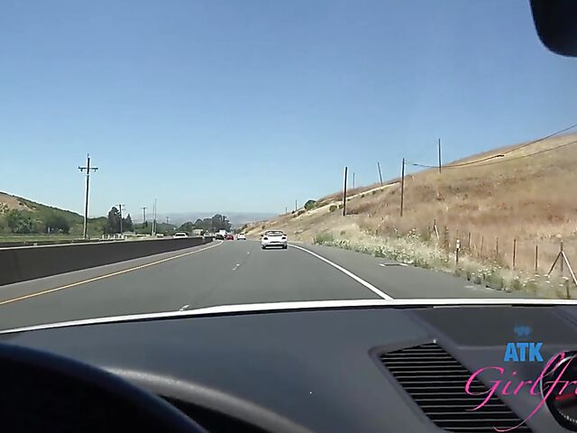 Leana Lovings - Teen with glasses POV adventure