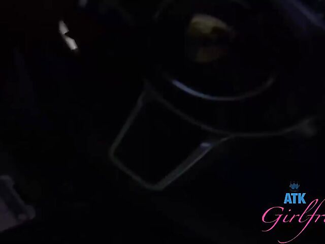 Leana Lovings - Teen with glasses POV adventure