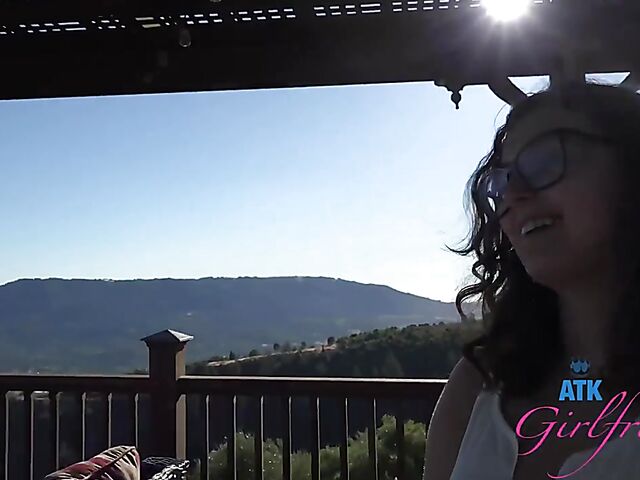 Leana Lovings - Teen with glasses POV adventure