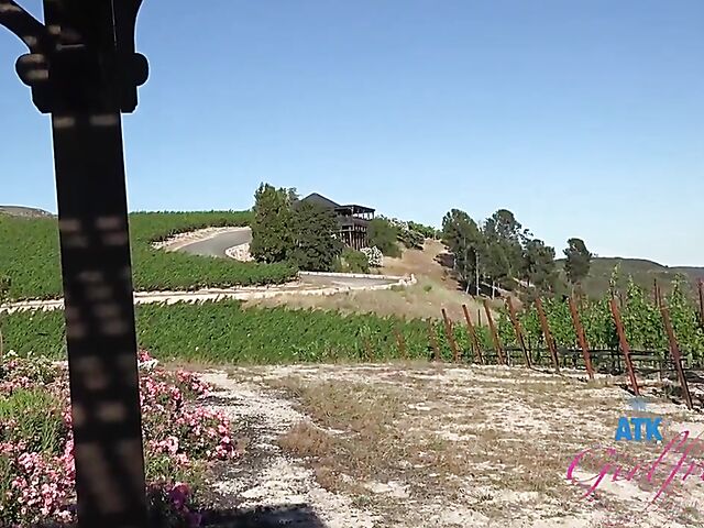 Leana Lovings - Teen with glasses POV adventure