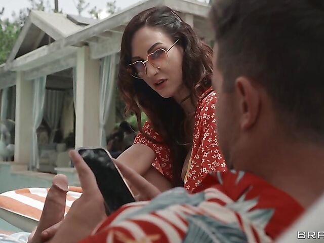 Brooklyn Gray & Elsie - Interracial FFM trio with a cheating guy outdoors