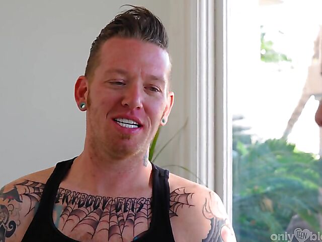 Riley Reign shows her lovely tits and ass and then gives a sexy blowjob