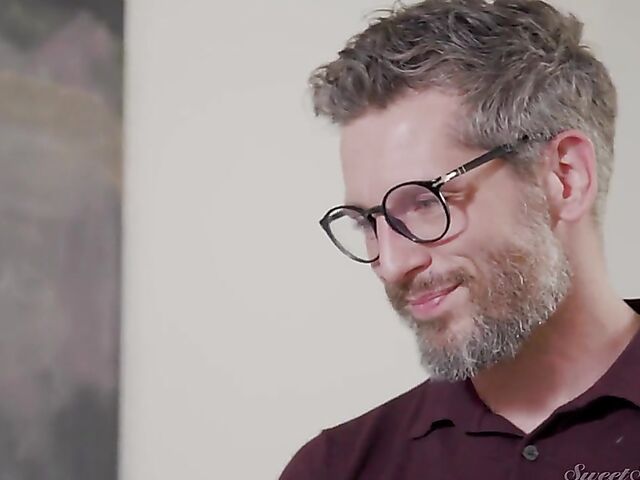 Moaning fuck with passionate latina girl Apryl Rein