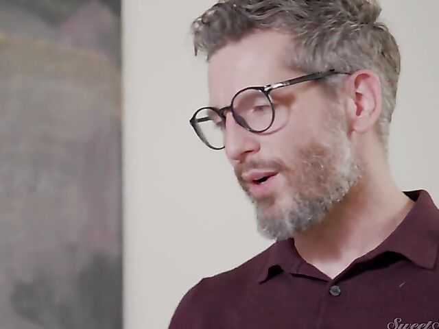 Moaning fuck with passionate latina girl Apryl Rein