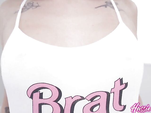 Gianna Ivy - Shaved pussy brunette casting fuck