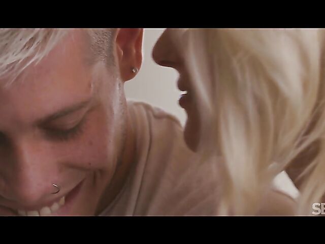 Blonde hair and sensual sex with petite Christy White