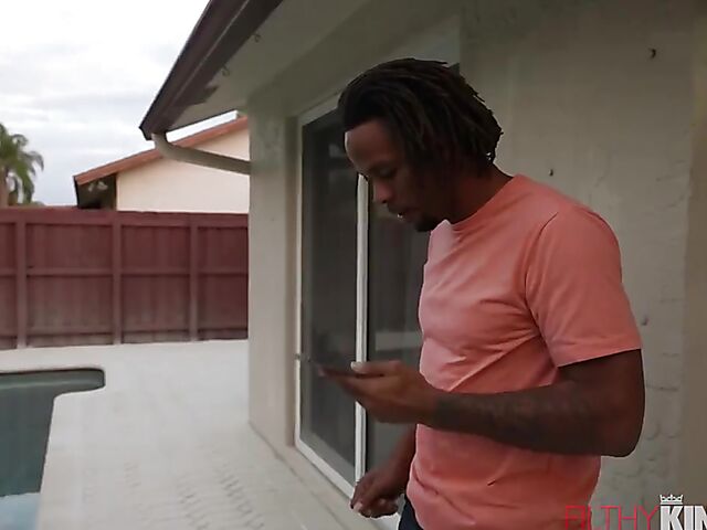 Interracial petite blonde vs black cock orgasmic fuck session with Minxx Marley