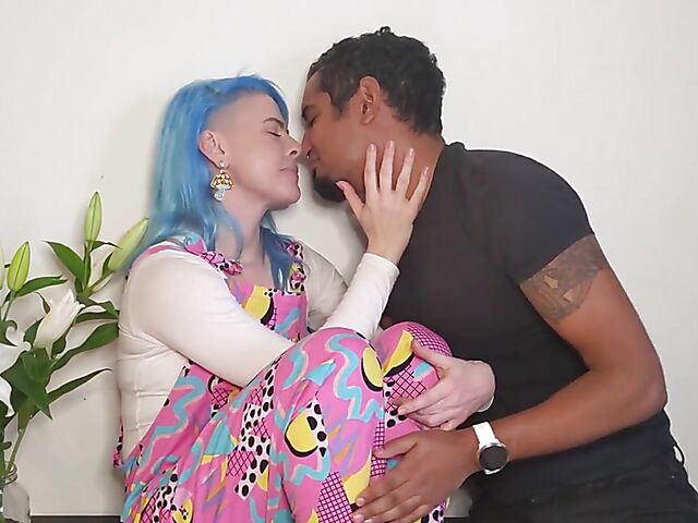 Real life lovers Fanny and Zane prefer oral sex