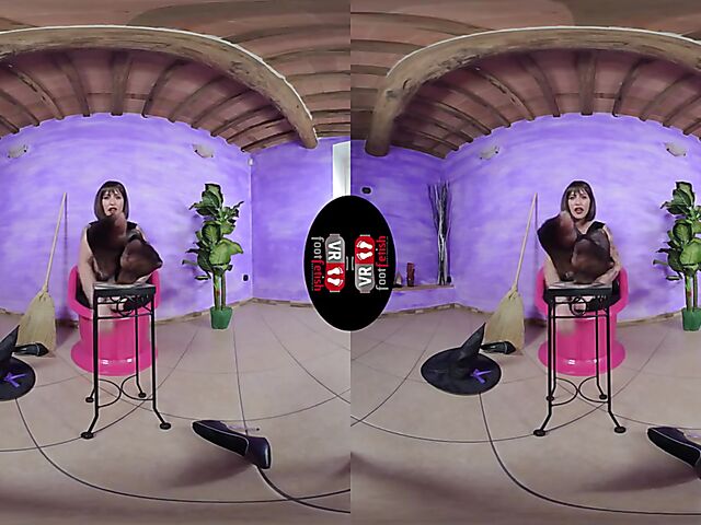 VR foot fetish with dirty talking witch Ammalia