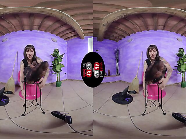 VR foot fetish with dirty talking witch Ammalia