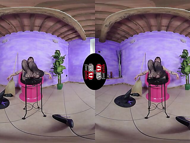 VR foot fetish with dirty talking witch Ammalia