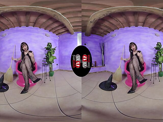 VR foot fetish with dirty talking witch Ammalia