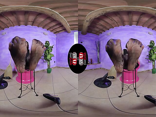 VR foot fetish with dirty talking witch Ammalia