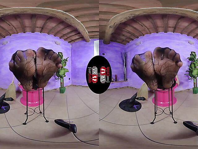 VR foot fetish with dirty talking witch Ammalia