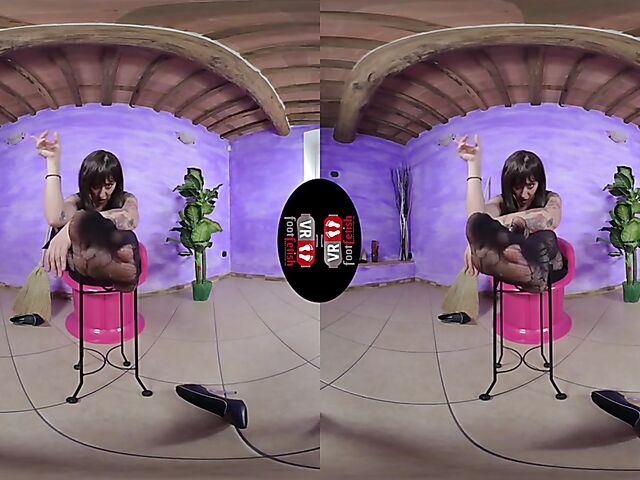 VR foot fetish with dirty talking witch Ammalia