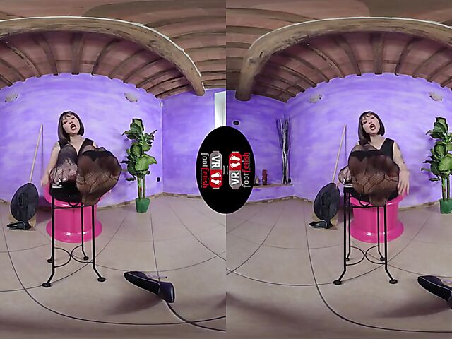 VR foot fetish with dirty talking witch Ammalia