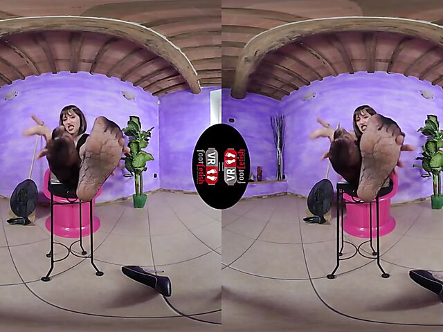VR foot fetish with dirty talking witch Ammalia