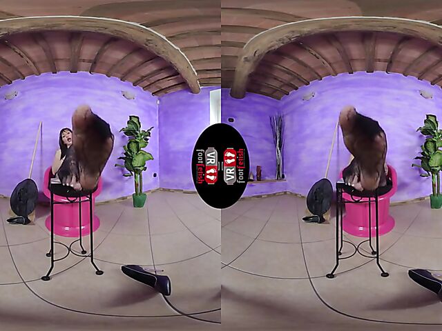 VR foot fetish with dirty talking witch Ammalia