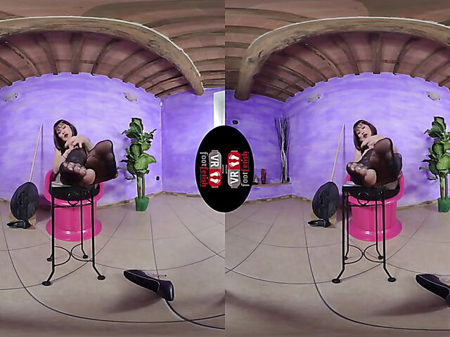 VR foot fetish with dirty talking witch Ammalia