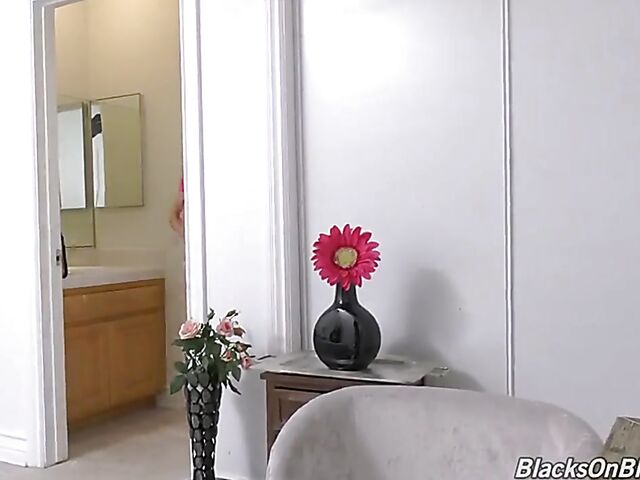 Interracial petite gangbang slut with tattoos Lola Fae loves it black