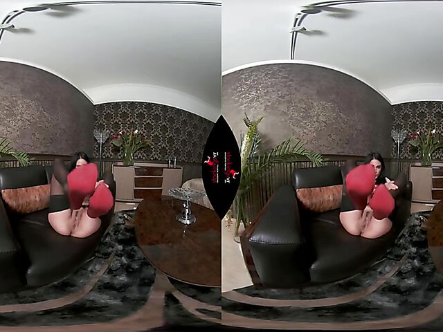 Stockings and panties masturbation in VR 3D with Mia Trejsi