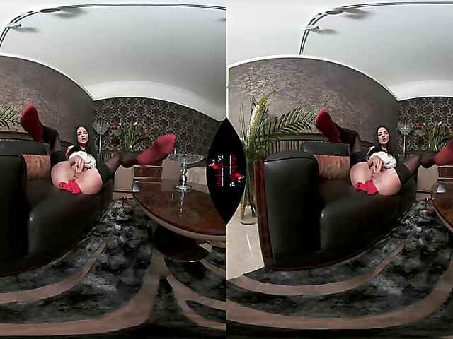 Stockings and panties masturbation in VR 3D with Mia Trejsi