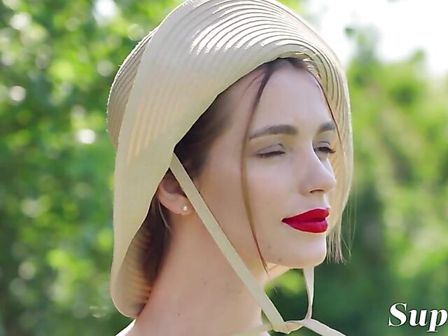 Outdoor solo picnic naked with red lip babe Any Moloko