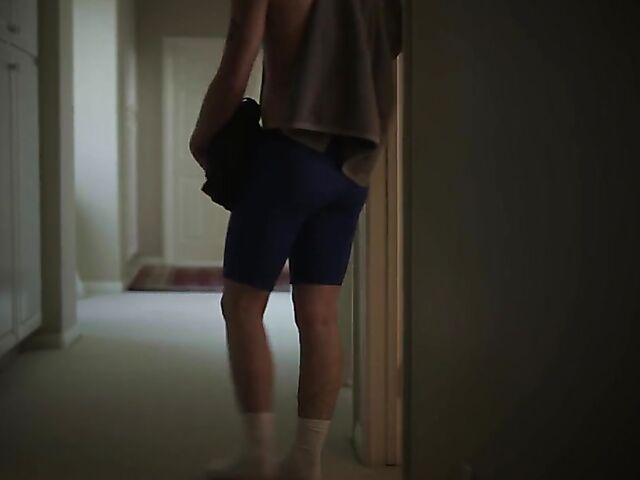 Short hair mom Olive Glass turns on her stepson