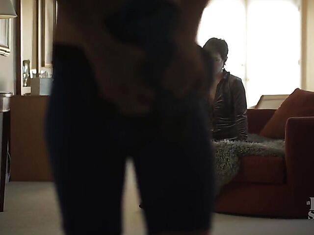 Short hair mom Olive Glass turns on her stepson