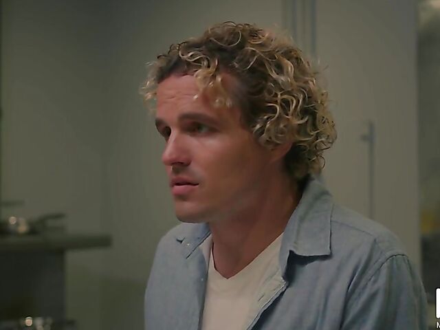 Lovely dinner and MMF threesome with curious Maya Woulfe