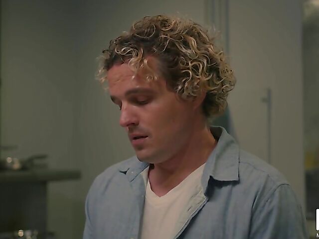 Lovely dinner and MMF threesome with curious Maya Woulfe