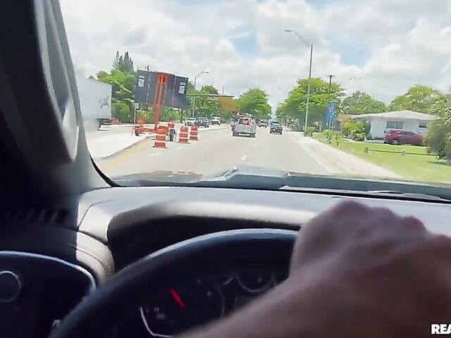 Big ass ebony girl with natural tits Ariel Pure gets it started in the car