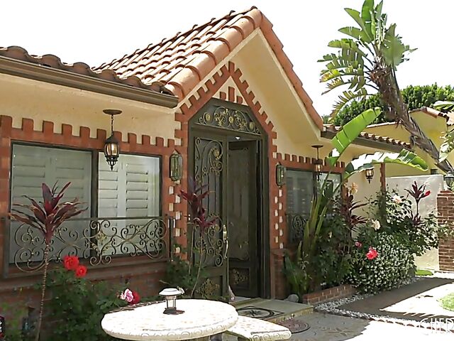 Blonde teen BBC fuck featuring Cecelia Taylor