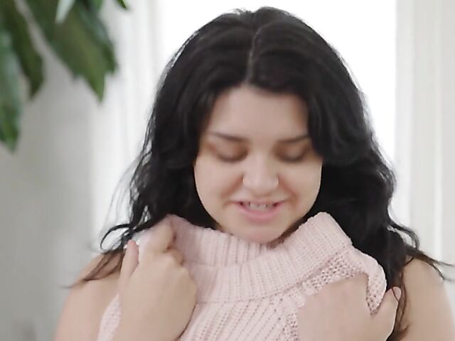 Erica Lauren - Milf and boy secretly fuck in the kitchen