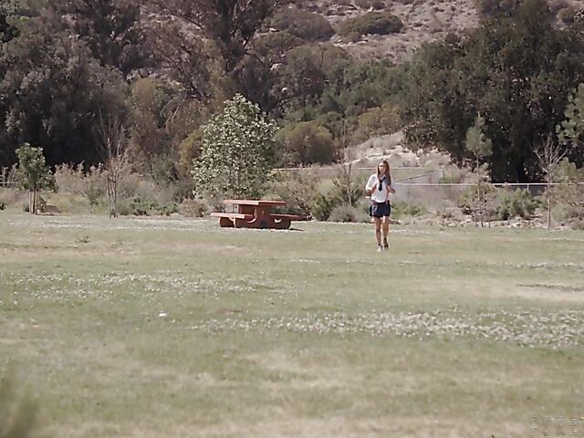 Lesbian cheerleader Jane Wilde and busty schoolgirl Gabbie Carter